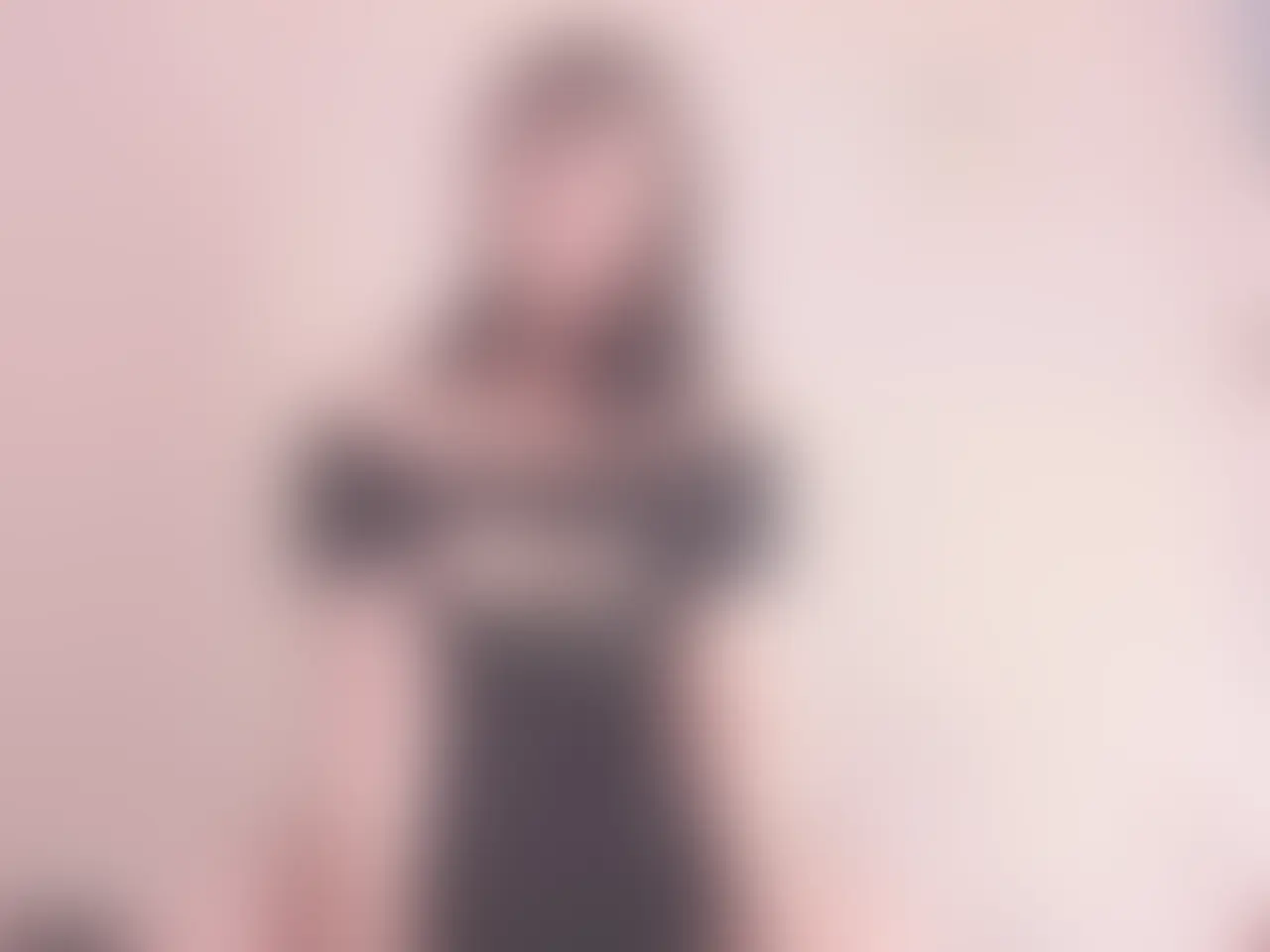 騎乗位オナニー
エッチな衣装を着て🫣
お待たせしました…!
久しぶりの撮影だったけど、今回もたくさんイっちゃいました💓
ベッドでオナニーはずっとしてた。。 (2/2)