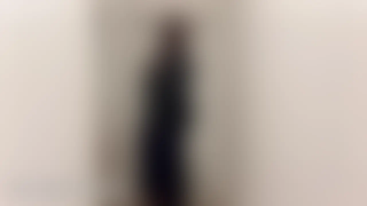 ※この動画に顔のぼかしは入っていません。
こんばんは🌙
アラサーぼっちOLのさおりです。
私がたまにやっちゃう、ドキドキなイタズラ🥰
ノーパン出勤💗✨
ノーパンっていうだけでムラムラしちゃって、びしょ濡れになっちゃった…💓💓 (2/2)