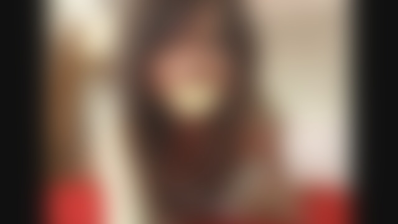 清楚で美形お○○○さんのオナニーです。
クリが性感帯のお○○○さんはクリをいじりながら
イッちゃいます☆ (2/2)