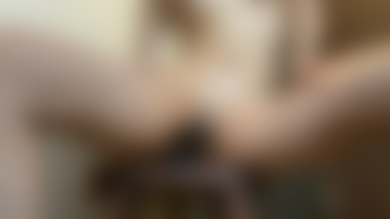 ローアングルからのディルドオナニーです💕
前後から出し入れしてるとこたくさん見てください!
えちえちでしょ🙌 (2/2)