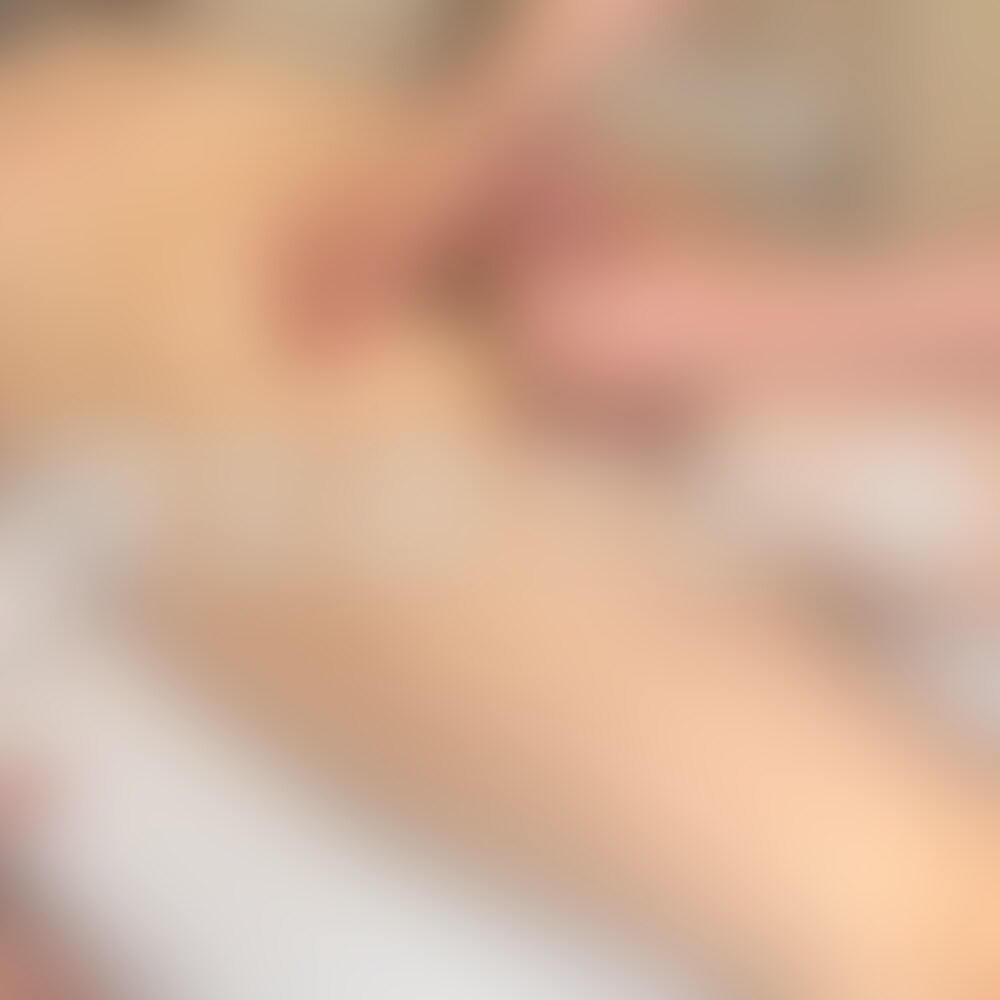 プライベートサロンを営むセラピストに施術をしてもらいました。
誤爆シーンが含まれております。
※出演者は○○○以上であることを身分証で確認しております。
※本作品は完全オリジナル作品であり、無断転載、２次利用、配布を固く禁じます。
※著作権侵害は10年以下の懲役もしくは1000万円以下の罰金、またはその両方が科されます。 (2/2)