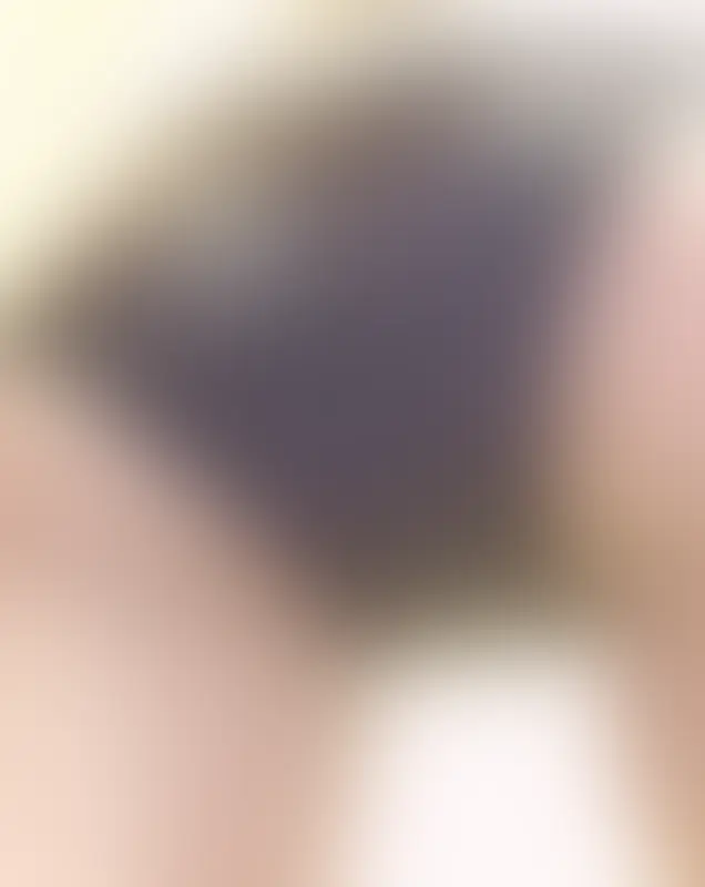 るる👙(🥼看護師目指す女子大生💉)「今日のルルの脱ぎたてパンツ🥰」の投稿サムネイル