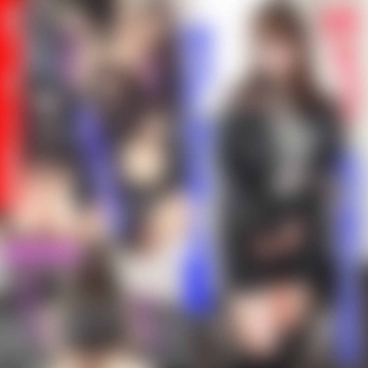 期間限定【レザーJD】 Hカップむっちりレザー女子SEX 脱がさずズラして挿入ライダース射精
※この作品は「Hカップむっちりレザー女子SEX 脱がさずズラして挿入ライダース射精」と同様の内容となりますが、こちらはさらに発射シーン別角度アングルが入った特別限定版です。
現 役女子大生あやちゃん(Hカップ)完全私服のフルレザー♪ レザーは可愛いから色々買っちゃうみたいだけどレザージャケットはおっぱいがデカすぎてチャックが閉まらない。というのが彼女のお悩み(笑)おっとりした性格のゆるキャラ○○○で、お股もユルユルだからすぐ男とヤッちゃうそうです。この前もバイト先のチーフとブーツ履いたままバックでズコバコヤラれた~。とあっけらかんと告白するから今どきのJDってスゴイなぁ。というわけで一日中着ていたお気に入りのライダースと通気性の悪い下半身むれむれのレザー短パン姿のまま、絶対に脱がさずSEXしちゃいました。レザーショーパンの革尻が超ボリューミーで迫力満点! 触りまくって揉みまくり、顔を埋めてレザー越しのマンコ臭を思いっきりクンカクンカと嗅ぎまくる! そしてデカパイがキツそうだったので、ライダースを脱がせ、おっぱいを出してあげてからライダースをふたたび着させる。ライダースに包まれたナマチチ最高。そして圧力高めのフェラチオでチンコを固くした後、その香しいショートパンツの裾からマンコへ挿入。パコンパコン突くたびに揺れるおっぱいを眺めながら抱き心地バツグンの革○○○をひたすらハメ倒しました!2画面など工夫して収録映像を余すところなくお届けします。
最後はキッチリとライダースに大量発射!傲然とした表情が◎ (2/2)