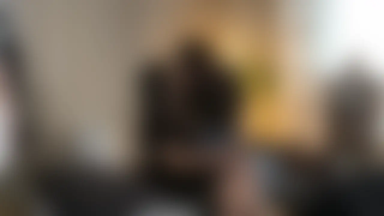 【本編完全顔出し】
大学の友達の爆乳彼女を寝取っちゃいました、、🤫
普段からみんなで遊んだりしてた関係なのに、お互い性欲には勝てなかったみたいです、、 (2/2)