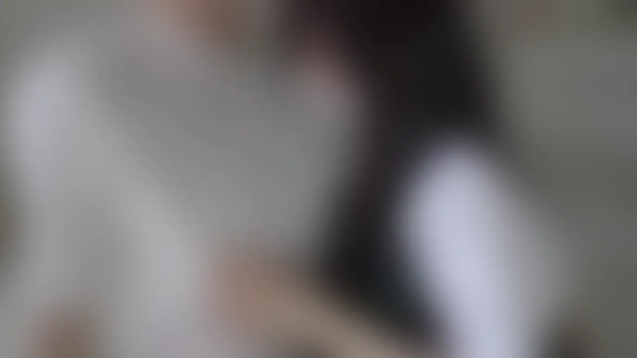 韓国風J〇コスで中出し2回戦🩷
たまにはこういう制服も着てみました( ɞ̴̶̷ ʚ̴̶̷̷ )
彼氏はこういう大人っぽい服好きなので
めちゃくちゃ興奮してたなぁ🥹
やっぱりコスプレしてのえっちは盛り上がっちゃうね( ⸝⸝⸝• • ⸝⸝⸝ )🩷
盛り上がりすぎて、彼氏くん、我慢できなくてまさかの勝手に中に出しちゃって、、、、、🥺🥺💦
もちろんその後仕切り直してもう1回戦したよ❤️
おなかパンパンになっちゃった🥺
あんなに余裕なさそうな彼氏久々に見たなぁ、、、💭 (2/2)
