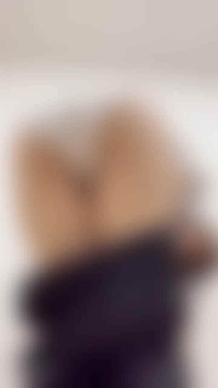 裏垢女子の自撮りオナニー動画「育児ママ（29歳）えち自撮りオナニー。 3児の子育てママの育児ストレス発散オナニー。 久し振りにマンコに硬いモノを咥え込み感じる人妻のオナニーをお楽しみください」の投稿サムネイル