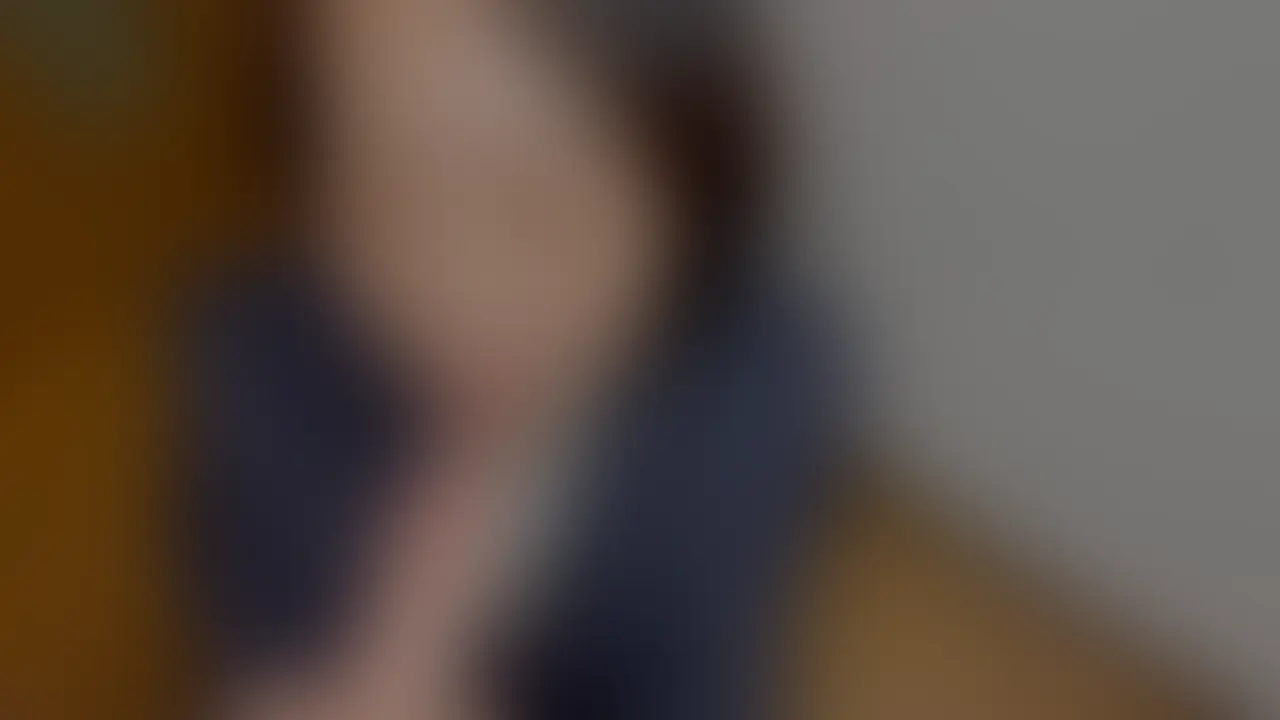 いつもお仕事お疲れ様♡おちんぽ、優しく舐めてあげるね…
気持ちいい?どこを舐められるのが好きなの?
おちんぽおいしい。大好き。
最後はお口に出してね。
アナタの精子、ぜーんぶ飲みたいの。 (2/2)