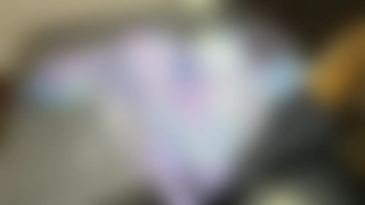 いつも私の悪口を言っているギャル社員。
その都度、私は仕返しとして彼女が急な出張用に女子更衣室に置いている置き下着で楽しませてもらっています。
何度彼女の知らないところで、下着を精液だらけにしてやったことでしょう。
そうとも知らず、私の精子が染み込んでいる下着を今も身に着けていると思うと
心の底からざまあみろと思ってしまいます。
先日も私の悪口を言っているのが聞こえました。 聞こえるか聞こえないか微妙な大きさでいうのがとても腹が立ちますが、それとともに私の股間もムクムクと大きくなるのです。 すでに条件反射とも言えるのでしょう。。。
『アイツの下着をまた精子だらけにしてやる!!』 と反応してしまうのです。
休日出勤をして合鍵を使用し女子休憩室に忍び込み、アイツの下着置き場を漁り
ます。今回のアイツの下着は青のブラジャーとパンティー。
クロッチにはアイツの汚いマンコから出た分泌物で黄色くなった染み。
汚いシミだな! トイレでちゃんとマンコ拭かないからこんなシミが出来るんだよ!
変態的な思考でギチギチに硬くなった股間をたっぷりとブラジャーとパンティーのすべてに
擦り付け快楽を味わいます。
気持ちいだろ!!
今度本当にお前のマンコに俺のチンコ入れてやってもいいぞ!!
彼女を抑え込んで挿入しているシーンを想像し快楽もピーク!
『イクぞ!!たっぷり出してやる!!』
ドロドロの精子をギャル社員の青いブラジャーとパンティーへ大量にぶっかけ!
最高に気持ち良かったぞ、俺の精子が染み込んだ下着を彼氏とのデートに使ってくれよ。 (2/2)