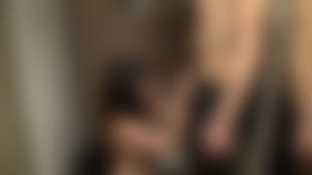 おち●ぽ舐めながら自分でオナニーするほどのドスケベ笑(18:27)
出身:沖縄
名前:れいな
年齢:26歳
職業:営業
肉棒が欲しくて仕方ないれいなちゃん。
しっかり舐めてもらった後に膣内射精ぶち決めましたよ笑
お掃除フェラまで出来てて100点!
※開始15秒後から顔出し映像となります。
※上京娘の都合上、投稿を削除する場合もございますのでご理解の程よろしくお願いいたします。 (2/2)