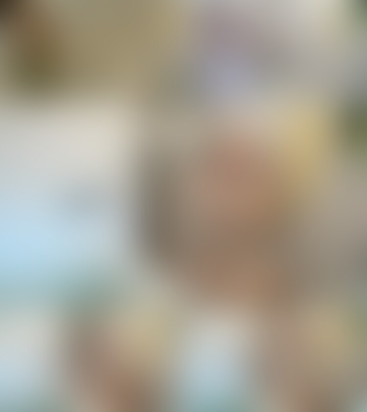 彼女の「入浴シーン」から始まります。
頭からシャワーを浴び豪快に髪の毛を洗い、湯船でのんびりスマホをいじってホッと一息…。

そんな彼女の時間が終わったら風呂場に乱入してフェラしてもらいます。
大好きなイラマチオをしてからバック挿入。
体を拭いてドライヤーで髪の毛を乾かし、再びバック挿入。
玄関に移動してバック挿入。
トイレで座位挿入。
家のいろんな場所でセックスを楽しみました。

最後は、普通に布団の上でセックスした訳です。
なんか中出しした精子がいつもより多めだった気がします…気のせいでしょうか？

【動画詳細】
動画時間：87:30
フレーム：1920×1080（HD）
ビットレート：2384kbps
サ イ ズ：1.46GB　
ファイル形式：MP4

【注意事項】
※出演者は○○○以上であることを身分証で確認しております。
※法律や条例に違反することは一切行っておりません。
※本作品は、公開する事を目的に作られたオリジナル動画です。
※二次使用、譲渡、転載、転売等は禁止します。 (2/2)