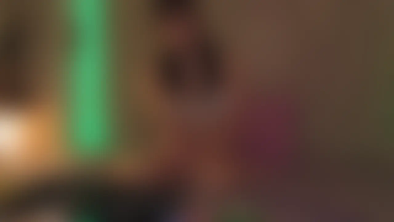 チビかわ美乳のガチオナニー (2/2)
