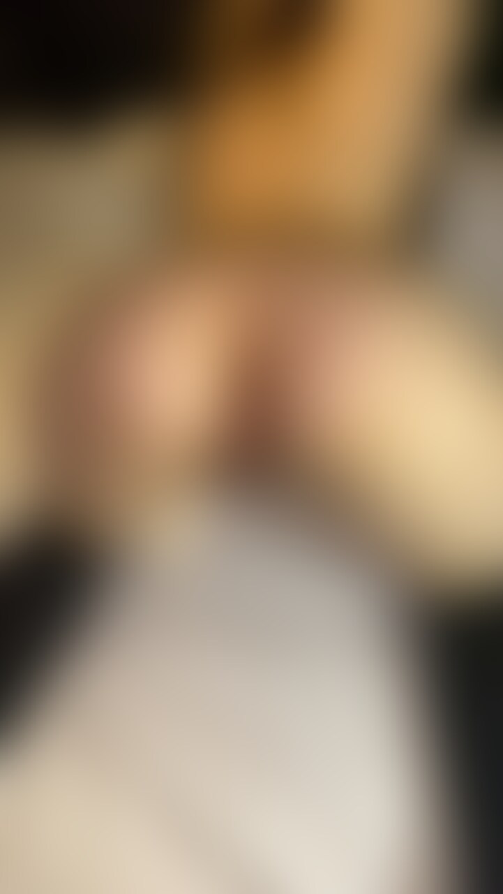 動画の長さ【7分13秒】
19歳美容専門学生③
縦画面でのハメ撮りです。
ウエスト細いのに大きなお尻鷲掴みにしながらバックでハメるのが最高でした。 (2/2)