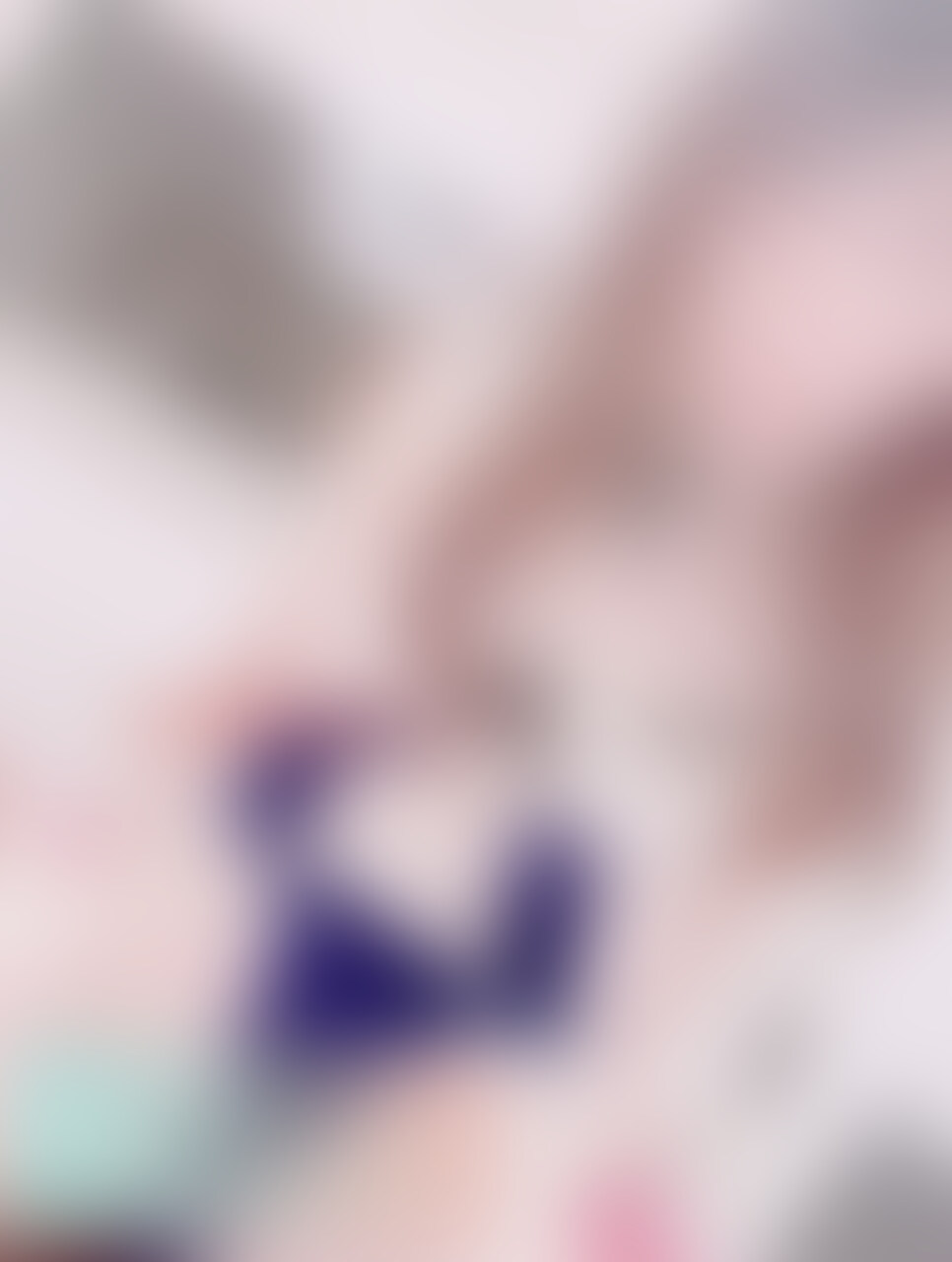 〜ぴーち姫　喉奥イラマからのハメ潮中出しSEX〜

コスプレしたぴーち姫に喉奥イラマ。口から離した瞬間に糸を引くような唾液。そのまま生挿入し騎乗位でハメ潮、バックからついてもベッドを濡らすハメ潮。絶叫する小柄なぴーち姫のナカにそのまま中出し。 (2/2)