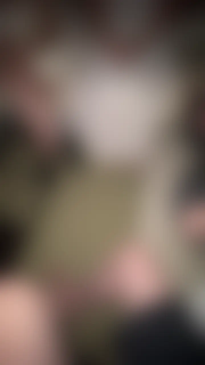 合コンから抜け出してきた肉食女子&草食女子と宅飲みして王様ゲームした後に4Pした時のハメ撮りです!
Xに王様ゲームシーンはupしてます! (2/2)
