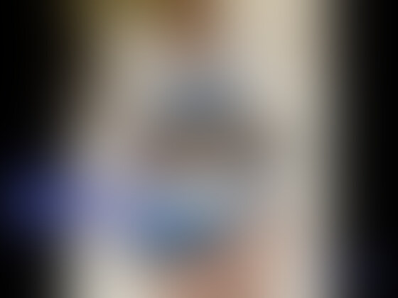 某スクールアイドルの水着コスプレにサテン手袋をつけてもらい手コキしてもらいました。
乳首舐められながらシコシコされるのが最高に気持ちよくてやばかったです。
射精はもちろん手袋に二回目の射精だったので黄色くはないですが濃厚なのがでましたW
本編15分程度 (2/2)