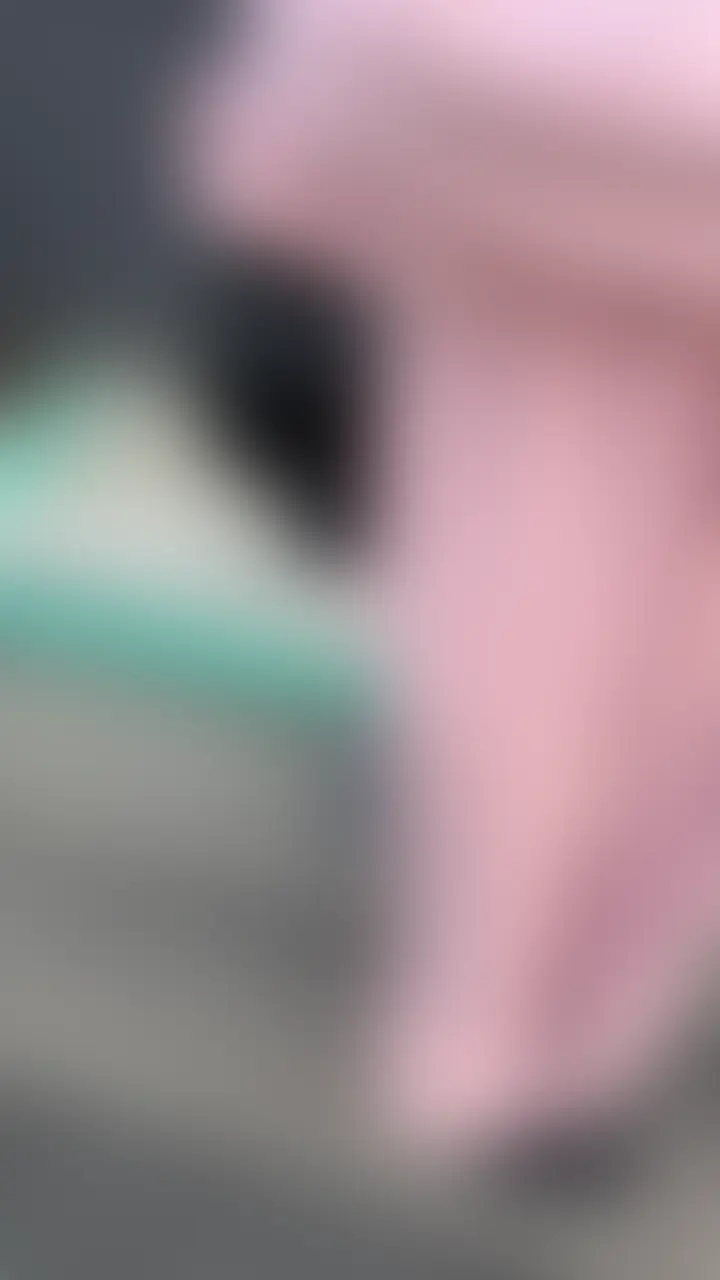 【No.41】

TikTokの企画としてクイズに参加してくれた女の子は
どこまで脱ぐのか？😎

今回協力してくれたのは20歳の超絶ギャル！
最初はあんなに抵抗してたのに最後は脱いじゃいましたw w w (2/2)