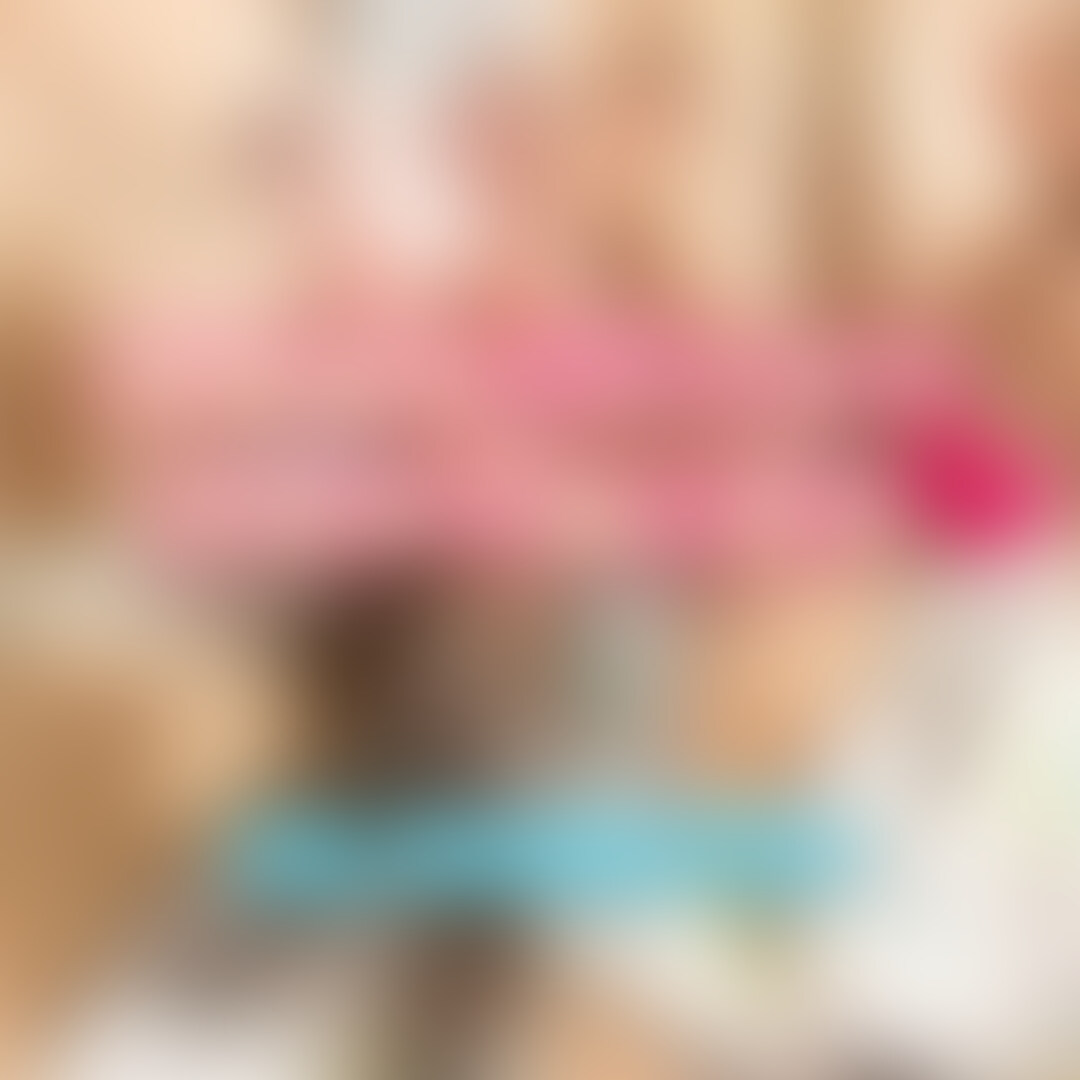 寝起きから1人でしちゃいました💕
思ったよりすぐ濡れちゃって、使ってみたおもちゃもかなり気持ちよくてリピートしちゃいそう🫣 (2/2)