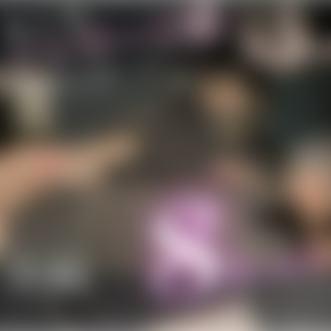 #84【もしもマッサージ師のお○○○さんがSだったら✋後編】19分19秒
最初はサワサワからいつの間にか騎乗で手コキされてた前回までは我慢の連続だったM男くん☺️
やっと、ついに!ツラい寸止めから天国の射精へ。
と思いきやルインドオーガズムで惨めにピュッピュッ出してモヤっとしたままお○○○さんから初めての直後責めをされてしまう…
あ〜ん〜またツラいの始まっちゃったね〜♡
こうなったらトコトン出しちゃえばいいじゃん〜🥺いいよ、この際いっぱい出しちゃいなよ〜w
この動画をみてる君だったら耐えれるかな?直後責め。 (2/2)