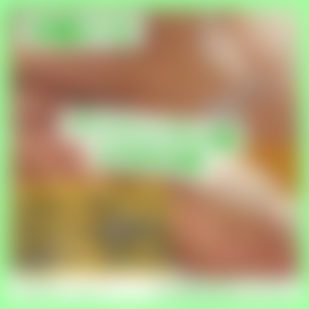 フルサイズ版→ https://myfans.jp/posts/ec25def4-cb27-42a8-a71e-9677c0b10382
前回→ https://myfans.jp/posts/e2edcff5-eab0-45d7-8361-c62e2778d17a
【動画紹介】
　まなちゃんの○○○動画のダイジェストです。全部まとめて観たい人向けです

　久々に道産子マゾメスを○○○。特に理由は無かったのですが、何気なくくすぐり責めをしたらめちゃくちゃ反応が良かったので、しばらく敏感な身体をくすぐり責め。一部の需要には刺さりますかね？(笑)
　怨嗟の言葉を紡ぐまなちゃんを無視して、快楽責めを開始し、いつものように膣穴を拡げて沢山虐めてあげます。相変わらずの入り口の狭さと、反比例するような膣奥の敏感さ。めちゃくちゃ魅力的な身体なのですが、狭い入り口を前戯でじっくり時間を掛けて拡げるのが大変……でもこれを頑張れば2人ともが最高に気持ち良いセックスが待ってると思うと頑張れますね🥰

　今回は会える時間が短く、普段よりかなり前戯は短め。充分に解せてるのですがどうしても最初の挿れる瞬間は痛みを与えてしまうのが難しいところです😌
　ですが一度挿れてしまえばいつものように最高の身体を好き放題○○○せる至福の時間です。膣奥を虐めたら沢山アヘってくれるので最高ですね🥰
　普段とは趣向を変えて、スローピストンでの快楽責めも追加してあげてます。良い喘ぎ声漏らしてくれるので責める楽しみがマシマシになるのはこの子の本当に良いところです。

　実はこの子は翌日もう1人会う予定があるそうですが、その人とは一度も本番できた事ないそうです。そんな男と会うより、私と2日連続でセックス楽しんだ方が良いよね？ということで、別の男に会えないようにたっぷりとキスマと嚙み跡を身体中に付けた上で中出しマーキング。存分に堪能させて貰いました（╹◡╹）
　翌日彼女が男と会う事を選んでも、私にマーキングされた跡を見て彼女の所有者が誰なのかハッキリと分からせてあげられますからね。色んな子とセックスする子にはこうやって積極的に嚙み跡のマーキングはしていきたいですよね

　というわけでたっぷりと快楽責めセックスを楽しんだところで今回の動画は終了です。次回はまた少し先になると思いますが、のんびりお待ちください😌 (2/2)