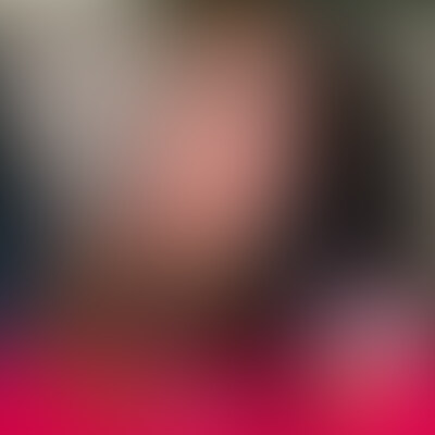 めっちゃ美人な人妻さんをナンパして人気のない雑居ビルでフェラ交渉に成功。
とっても明るい子で、チ〇ポも大好きどスケベ女でした。
フェラテク抜群です!!
タマタマもしっかり、裏筋もチロチロ舐めてくれてます。
「おいしい!!オチ〇チン大好き!!」なんて初めて言われましたよ。
根元までのずっぽりディープスロートも最高で思わず大量口内発射しちゃいました。 (2/2)