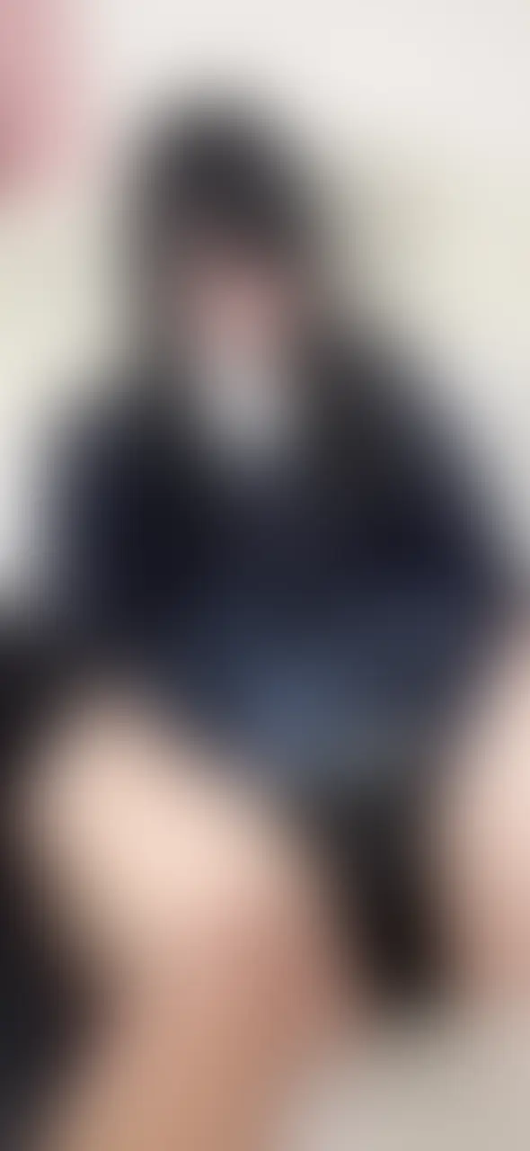 制服姿の黒髪ダウナー女子がバイブ責めでナカと外を容赦なく刺激されて…っ♡
体がいっぱいビクビク、
おまんこもたくさんトロトロびしゃびしゃに…///♡ (2/2)
