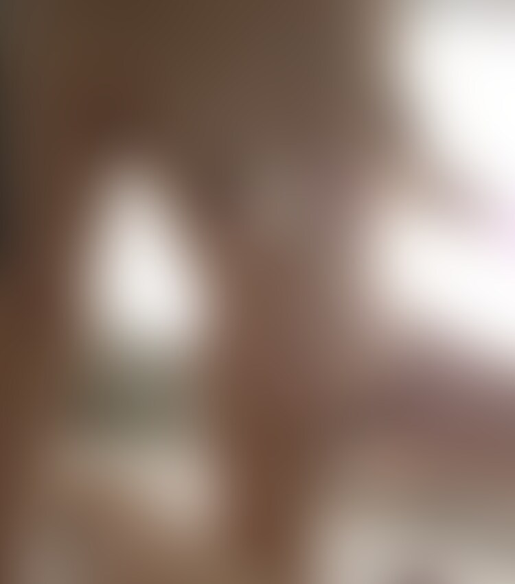 剛毛まんこの1 8歳本物卓球部Hカップ爆乳◯Kとお泊まりして朝からセックス
勃起乳首が敏感すぎてコリコリに固くなってたのエロすぎたw
(本編3時間30分)
「完全顔出し」フル動画3時間30分
(注)購入者は期間終了後も"顔出し"視聴可能です
【詳細】
XでDMをくれた卓球部ちゃんと会ったときの一部始終を収録しました(待ち合わせの瞬間から解散まで)
「わたしも抱かれてみたいです。卓球部で、身体には自信がないんですけど…」と最初のメッセージでは言っていたけどいざ会ってみたら低身長でミニスカートがよく似合う可愛らしい女の子でした。
まずは買い物デートやカフェデート。卓球部ちゃんの恋愛観や休日の過ごし方、性事情など雑談シーンも余すことなく収めました。
そのあとはホテルへ…服を脱がせると胸が溢れそうなサイズがもしかすると合っていないかもしれない白い下着を着て来てくれていました。さらに下着も脱がせると、ツンと硬くなったコリコリの綺麗な勃起乳首が…聞いてみるとHカップらしいです。おっきな胸を堪能しながらたくさんいちゃらぶえっちしちゃいました。
⚠️好評の為販売期間を延長します。 (2/2)