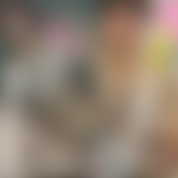 会社の後輩ちゃん第4弾です。
いつも可愛がって頂きありがとうございます<m(__)m>

第一弾はこちら↓
https://myfans.jp/posts/5c56e872-1203-4aca-a72c-bbab6a26efe8

第二弾はこちら↓
https://myfans.jp/posts/6606ff3b-43d2-4658-98ba-d76bace30e1a

第三弾はこちら↓
https://myfans.jp/posts/aa4645dd-7edf-4c8b-9d3e-55d723c2c6e7

アカウントをお借りして投稿させてもらったらすごい人気で
本当に感謝しております。
後輩ちゃんとは未だにセフレ状態をしっかり保っております。
そしてここに投稿していいる事も本人に伝えましたが
まったく嫌がってないです(;'∀')
もし後輩の事を気に入っていただけたら是非コメント残してあげて下さい。
本人も見ています<m(__)m>

この時は出張に同行させたのですが出張中には何もできず
帰ってきてから新幹線を降りてそのまま後輩の家に招待してもらいました。
部家がめちゃくちゃ綺麗でびっくりです、女子らしさはあるものの
ミニマリストか！という位部屋がすっきりしておりました。

部屋に招待してくれたって事はすることは一つしかないのですがｗ
あ、伝え忘れましたが本編終了後にSEX前のベランダお遊び
収録してますので御覧ください。。。

はっきり言って後輩はSEX慣れしていません。。。
まだ若すぎるという事もあるのですがね。
従順に体位を変えてくれますｗ
フェラの仕方、腰の振り方、喘ぎ方。
どれをとってもめちゃくちゃウブっ子ですｗ
会社でもSEXでも教育冥利に尽きますね。 (2/2)