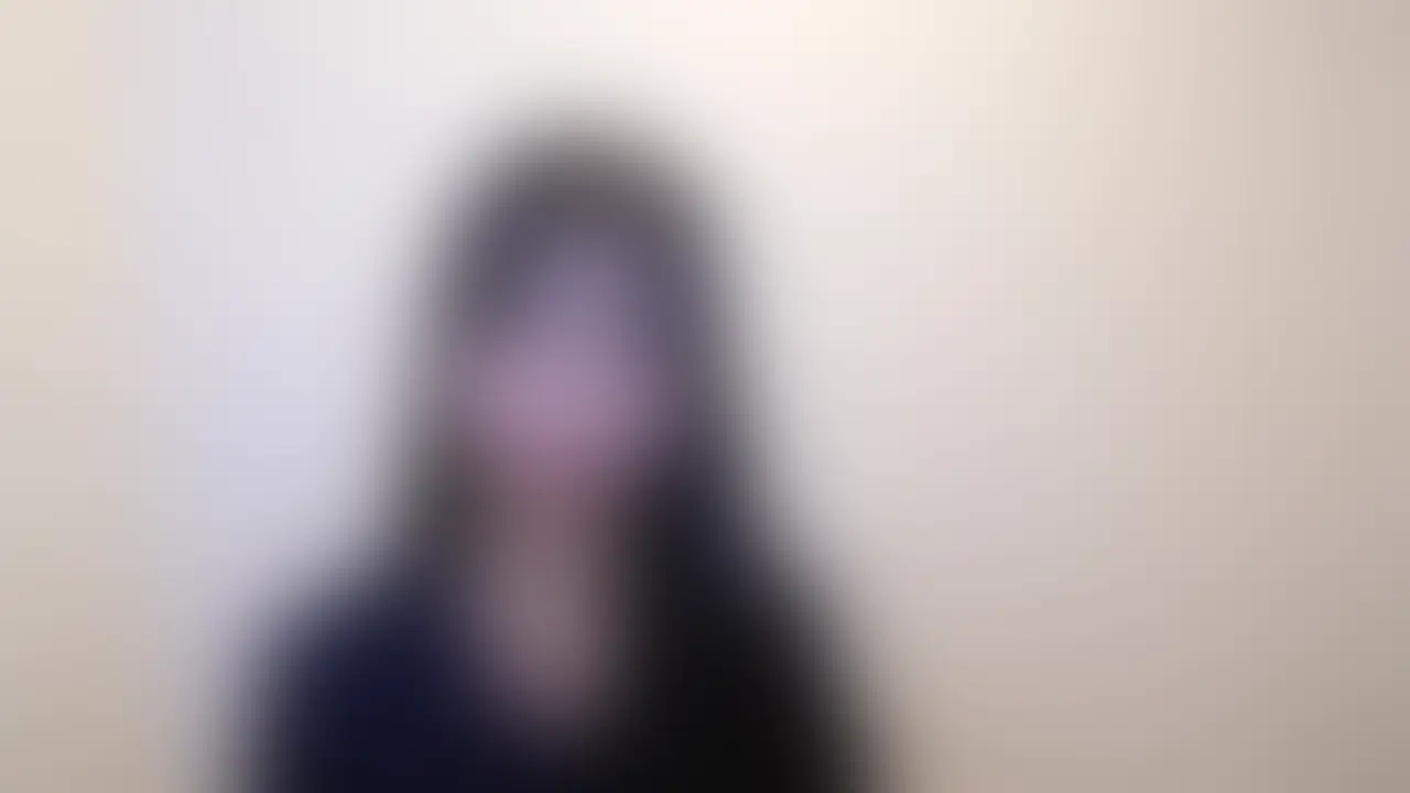ジュキヤの動画で一躍話題になった有名女優。
ギャルっぽい華やかなルックスで知られる彼女が、ここでは普段の堂々とした姿とは全く違う顔を見せてくれる。
明るく強気な雰囲気のまま、ためらいなく積極的に尽くしてくる姿は圧倒的。
カメラの前で微笑みながらも、全身を使ってひたむきにご奉仕してくる彼女のギャップは、思わず息をのむほどリアル。
SNSでは絶対に映らない“裏側の表情”をじっくりと収めた特別な映像です。
⚠️ この映像はいつ非公開になるか分かりません
購入者は非公開後も視聴可能です。
華やかな女優が見せる、秘密のご奉仕。
その本性を、余すことなくお楽しみください。 (2/2)