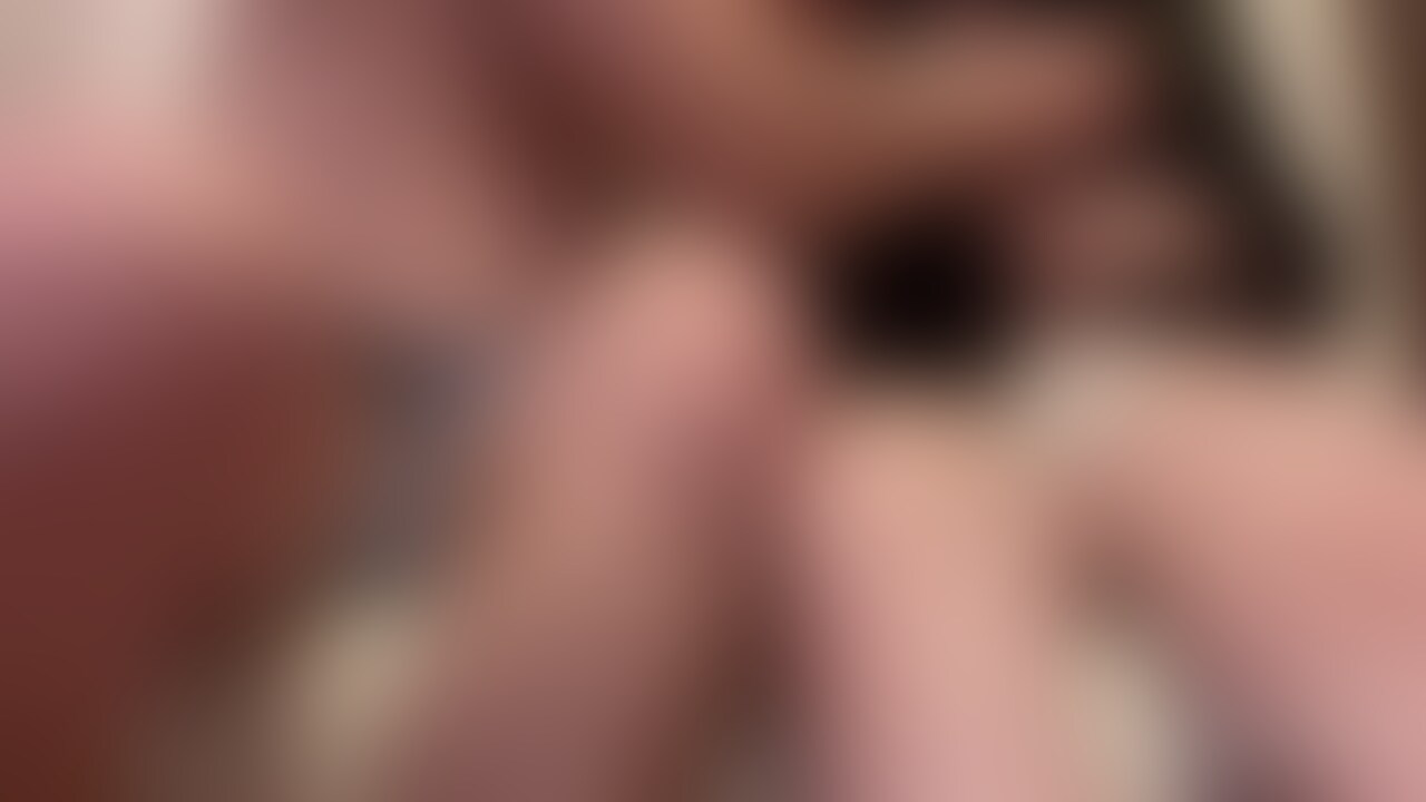 お待たせしました❣️ 更新がんばゆよ!!!
私のおじいちゃん体調悪くて老人ホームで介護してて更新遅れました!老人ホーム来年から出るから待っててね!🥺
ギンギンチンポハメ撮りだよ!
分割で動画上げていくよ❣️
年末はみんなおうちでシコシコしよ!
来年もよろしくね!😊 (2/2)