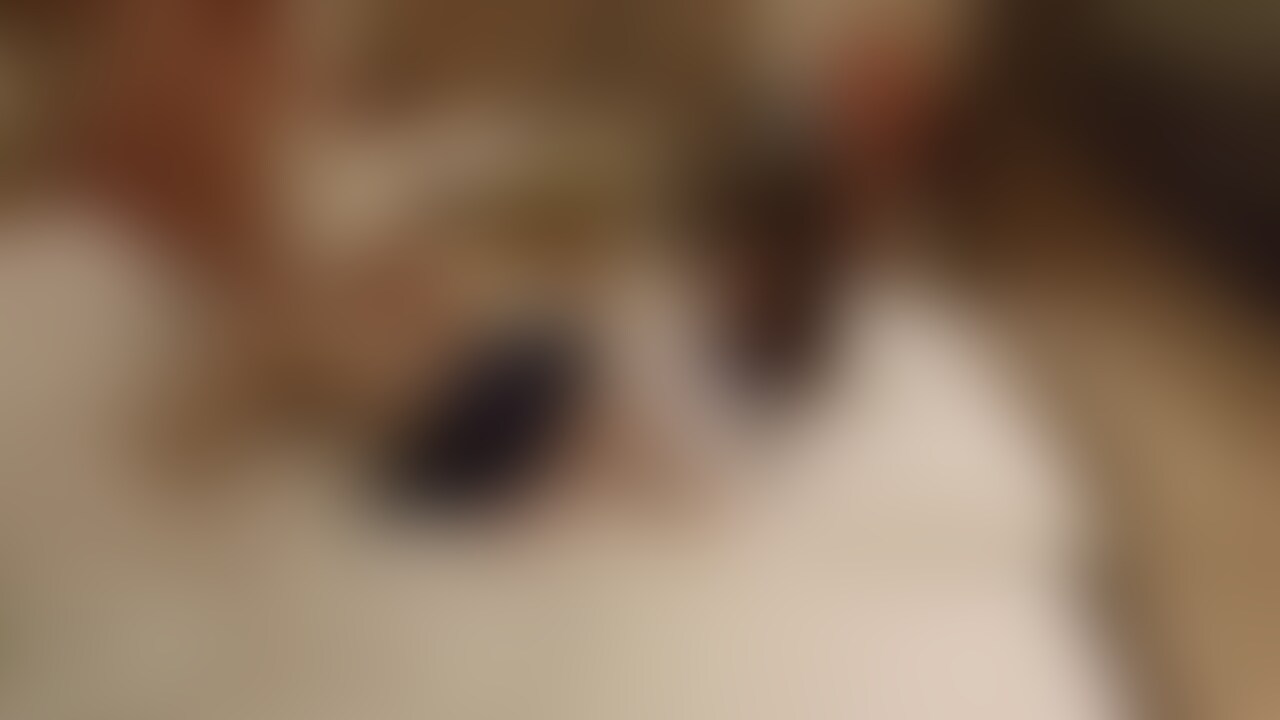 さえちゃんとベッドイン。フェラと挿入編。
反応がめっちゃ可愛いんですよ。敏感ですぐ中イキしちゃうエロの潜在能力高めです。
ぜひ30日の忘年会で堪能してほしい。 (2/2)
