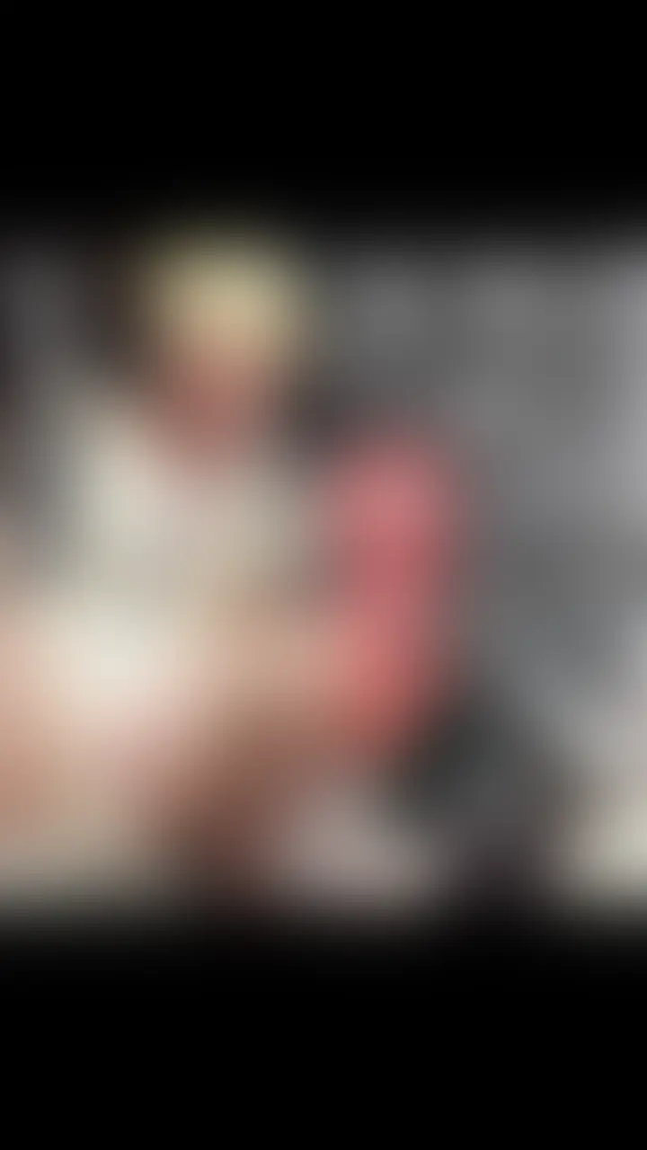 ↗️右上の「♡いいね」押してから見てくれると嬉しいです|•ω•。)”コソッ
アソコの永久脱毛しようか迷ってるそこの君へ♡
「本当にこのサロンいいのかな…」って、契約迷っちゃうよね?
ドキドキしながら見てくれてる君に、うちが特別に『裏オプション』をおすすめしちゃうよ〜!
他のサロンじゃ絶〜っ対に体験できないと思うんだよねぇ😏✨️
ナオミの大事なトコロを、君に脱毛してもらっちゃう…スペシャルサービス♡
本日契約を決めてくれたお客様だけに、プレゼントしちゃいます🎁
…めっちゃ迷ってますぅ〜?
でも一生涯、お手入れ不要のツルツルお肌がゲットできるなら、お得だと思うんです♡
それに…ね?君の手でココ、キレイにしてほしいなぁ…😘
はーいっ!ご契約、ありがとうございまーすっ💕
それじゃ、マシン持ってくださいね?
最初は周りから…優しく当てて…
でも、だんだん刺激が足りなくなってきちゃって…
『もっと強くしてほしいな…』って思ったら、下着を脱いじゃうかも♪
今度はマシンの代わりに…電マ使っちゃお?
仕事中ってことも忘れるくらい、本気で感じまくっちゃうのは…
電マの刺激のせい?それとも君に見られてるせい?/////
どっちでもいい、なんでもいいからイキたい・・・♡
あっ、、、あッ゙あぁ…💕
絶頂顔もぜーんぶ見られちゃったけど、これで契約成立だからね✨️
一緒に脱毛、がんばりましょうね♡
うちと一緒に、めっちゃ楽しい脱毛タイム過ごしたい君は、今すぐ予約してね!
待ってるよ〜!
次は君の手でキレイにしてくれるの…楽しみ♡ (2/2)