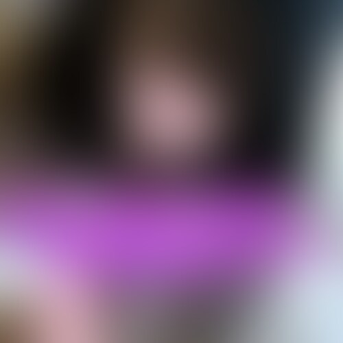 今年も卒業したばかりの○○○が応募してきてくれました。
後編はいよいよ絡んでいきます!
前編をまだ見ていない方は是非合わせて見て下さい♡
オナニーで緊張もほぐれ、いよいよ実戦です。
ぎこちない手コキを入れながら、フェラをしてもらいます。
ねっとりフェラでいきなり発射寸前ですw
発射しそうなので、早速肉厚マ〇コに挿入します。
挿入前に「中はダメ♡」と言われたので、土手に発射しました。
そのまま口元に持っていきお掃除フェラ。
お掃除中に復活してきたので、再度挿入します。
挿入中に「このまま出していい?」って聞いたらOK出たので、中に発射しました。
初中出しを終えた表情がとても良かったです。 (2/2)