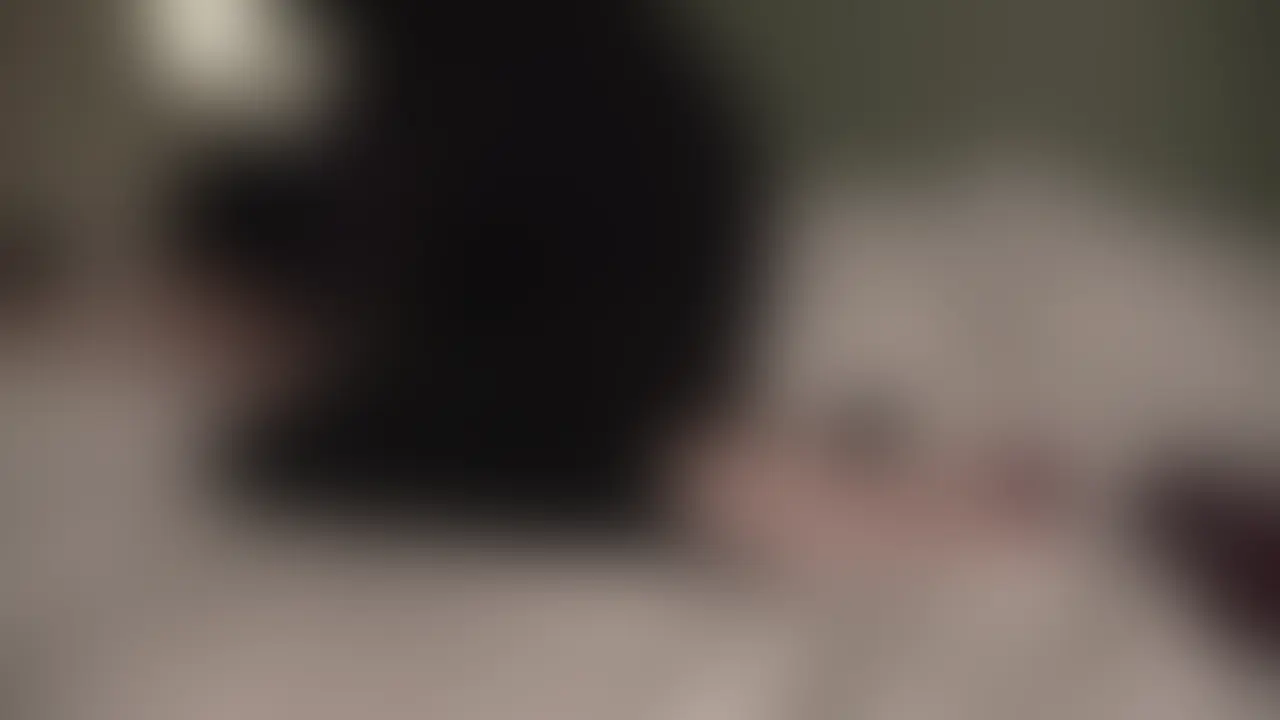 りなちゃんのえっちな脱衣くすぐり♪
腕が下げられなくてキツい中、胸とか肋骨あたりをさわさわされるのって狂うよねww
腰回りをじーわじわ責められて「息止まるっ…❤︎」「もうむりっ…!///」って悶える姿がえっちすぎるー!
最後はダブルヘッドマッサージャーでぬるぬるな全身を責められてくすぐり地獄だぁ♪
えっちすぎるりなちゃんをぜひ楽しんでねー! (2/2)