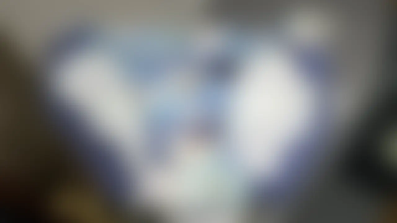 いつも私の悪口を言っているギャル社員。
その都度、私は仕返しとして彼女が急な出張用に女子更衣室に置いている置き下着で楽しませてもらっています。
今までも何度も彼女の知らないところで、下着を精液だらけにしてやっています。
きっと私の精子が染み込んでいるパンティーを今も穿いている事でしょう。。。。
先日も私の悪口を言っているのが聞こえました。
聞こえるか聞こえないか微妙な大きさでいうのがとても腹が立ちますが、それとともに私の股間もムクムクと大きくなるのです。
すでに条件反射とも言えるのでしょう、
『アイツの下着を精子だらけにしてやる!!』
と反応してしまうのです。
今日女子休憩室から持ち出した派手なパンティー。
クロッチにはオシッコ染みとともに謎の白いシミも付着しています。
なんだよ、このシミは!
トイレでちゃんとマンコ拭かないからこんなシミが出来るんだよ!
汚ねぇな!!!
変態的な思考でギチギチに硬くなった股間をたっぷりとパンティーのすべてに擦り付け快楽を味わいます。
気持ちいだろ!!
今度本当にお前のマンコに俺のチンコ入れてやってもいいぞ!!
彼女を抑え込んで挿入しているシーンを想像し快楽もピーク!
『イクぞ!!たっぷり出してやる!!』
ドロドロの精子をギャル社員のクロッチへ大量にぶっかけ!
最高に気持ち良かったぞ、俺の精子が染み込んだパンティーを穿いて妊娠すればいいな。。。 (2/2)