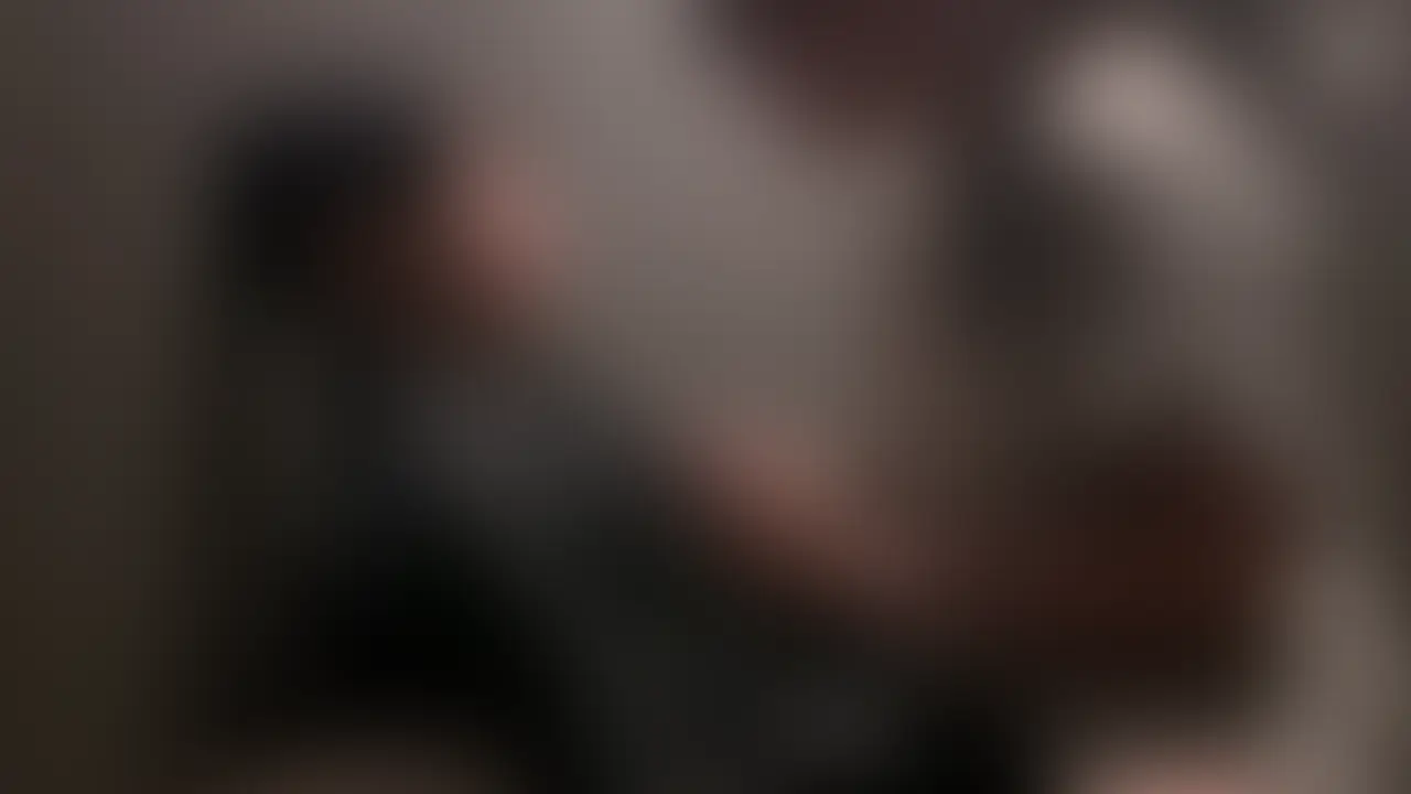 【レズビアン】 素人レズカップルがネカフェで濃厚えっち…♡ (2/2)