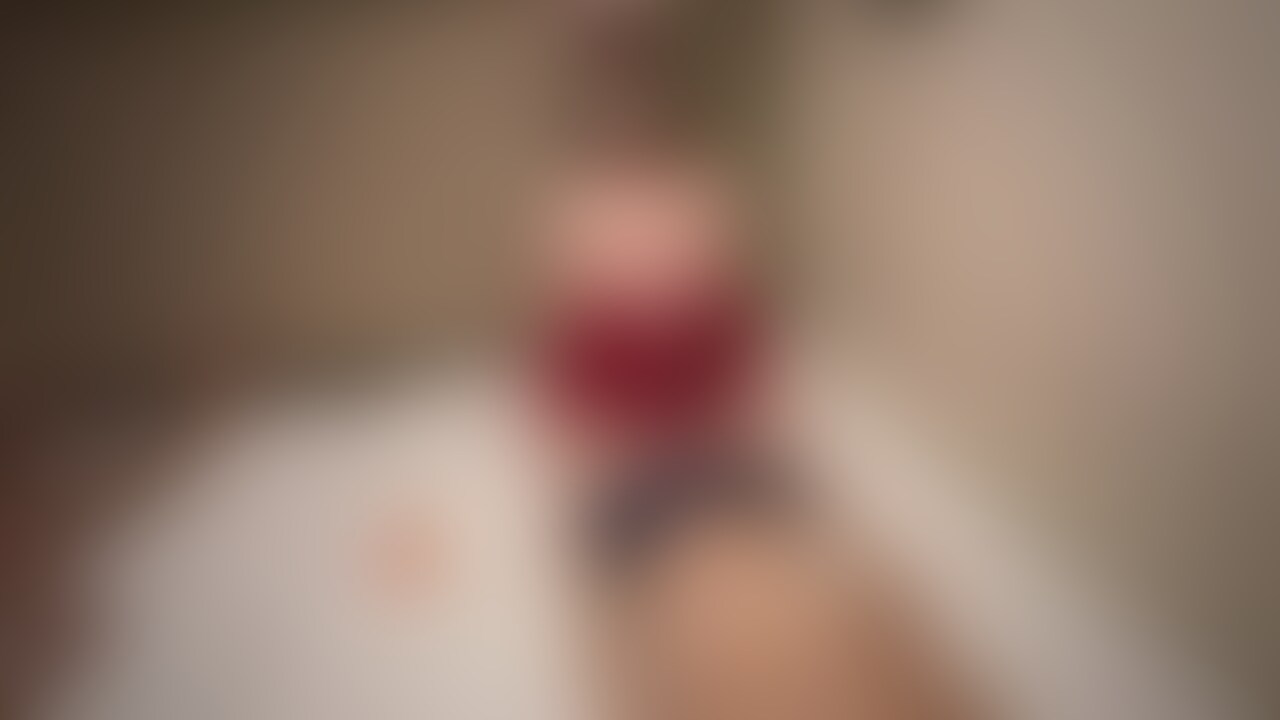 単品販売のみ
サンタコスプレで、やばいパイズリで男たちを抜きまくる。
毎回やばいパイズリに脱帽!! (2/2)