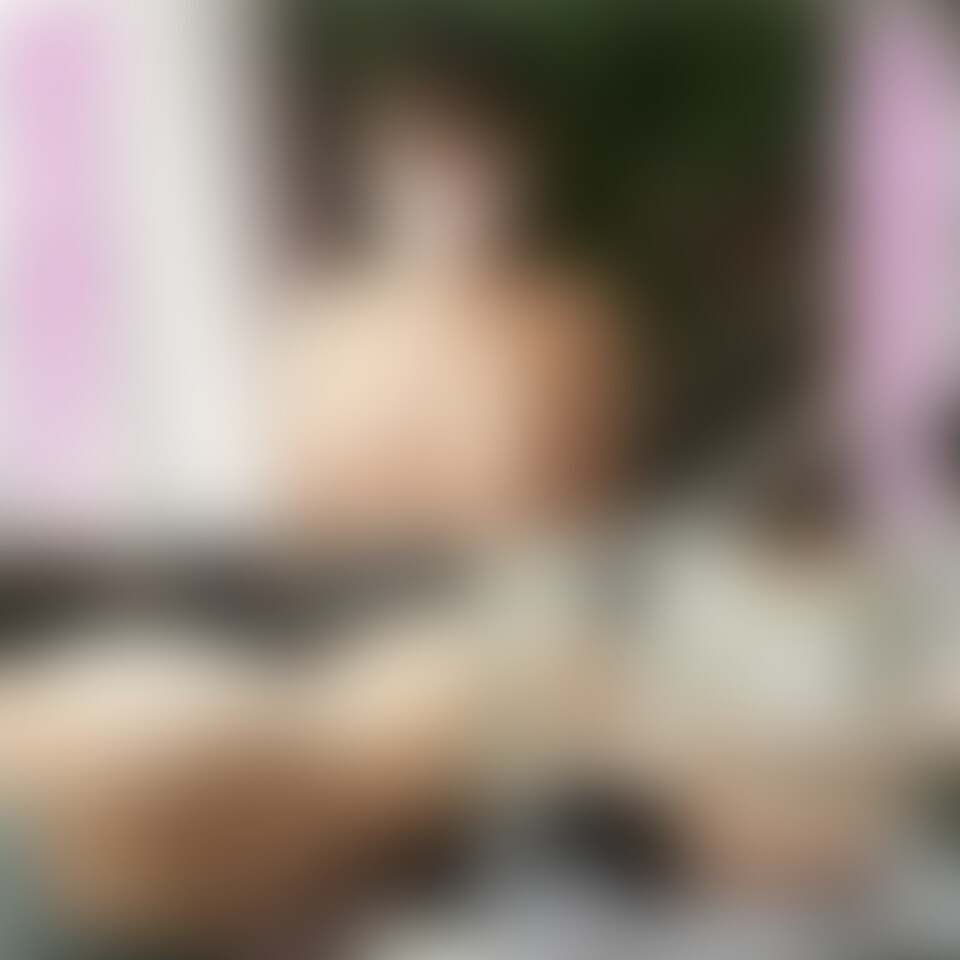 元生○会の美形美女、医療系の専門生!!あの超人気者(秘密だそうです、、)本編完全顔出し、美巨乳、Fカップ、くびれボイン!!野外露出、野外SEX!!『個人撮影』個撮オリジナル417人目
本編完全顔出し
元生徒会の美形美女
あの超人気者(秘密だそうです、、、)
真ピンクの乳首
色白シルキースキン
Fカップ
くびれボイン
野外露室
野外SEX
こんな美女が学級委員長で、生徒会で、クビれボインで、野外露出で、ジジイの数億匹を体内に受け入れてしまう
医療系の専門学校生
未来の白衣の天使ちゃん
コンテナ横で野外ハメ決行
どきどきはらはら
思いっきりハメてる最中
人影が、近づいて来た様な、、
なんと 驚
コンテナ脇の会社の社員が気づいてしまう、、、
ハプニングがあっても、、、
バレても野外ハメやめない
元生徒会美女は、バレて興奮状態!!
なんと連続イキ
興奮が止まらない
バレてるのに、喘ぎ声は、、
おっさんもたまらず中出フニッシュ!!
そそくさとコンテナを後にし
線路枠まで移動
相変わらず車が多く走り抜けていく
線路沿い立ちバック露出
先ほどの興奮も冷めやらないうちに、2回戦目
電車の乗客に立ちバック見せつける
正面を電車に向けて、立ちバック
おっさんのピストンもいつもより激しく
横の道路の車の乗客に真面目女子は自分のハメを見せたい
女ってわからんですね
興奮もマックス!!
Gパンをモモまで下げて、交通量の激しい通りに向けて
2回目の中出しフニッシュ
真面目女子が、、将来が楽しみですね (2/2)