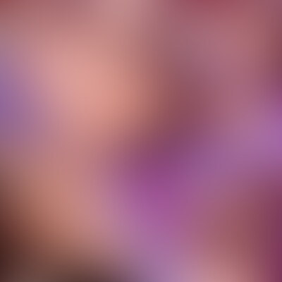 ※本編顔出し
イベント最中に休憩の名目で抜け出し、レイヤーさんをトイレに連れ込み。
個室でこっそりフェラとパイズリをしてもらいました。
音でバレないかとヒヤヒヤしましたw
スリルと背徳感を感じながらこころちゃんのお口に口内射精。
いつもよりとても気持ち良かったです。
★ぶるーみんぐ!について★
コスプレイヤーさんの撮影が趣味で活動しています。
仲良くなったレイヤーさんとのオフパコ動画を公開しています。
※レイヤーさんは本編で顔出ししています。
★収録内容★
・レイヤーちゃんをイベント最中に会場のトイレに連れ込み
・恥ずかしがる様子をじっくり撮影
・トイレでGカップ巨乳を露出させて胸もみ
・衣装の上からおま〇こいじり
・「聞こえないかな…♡」こっそり手コキ&フェラ
・乳首をコリコリ責めてもらいながらフェラ
・Gカップ巨乳のご奉仕パイズリ
・えちえち乳首と乳輪を乳首コキ
・「じゅぽ♡じゅぽ♡」えっちな音を立てて激しいフェラ
・お口にザーメンをたっぷり口内射精 (2/2)