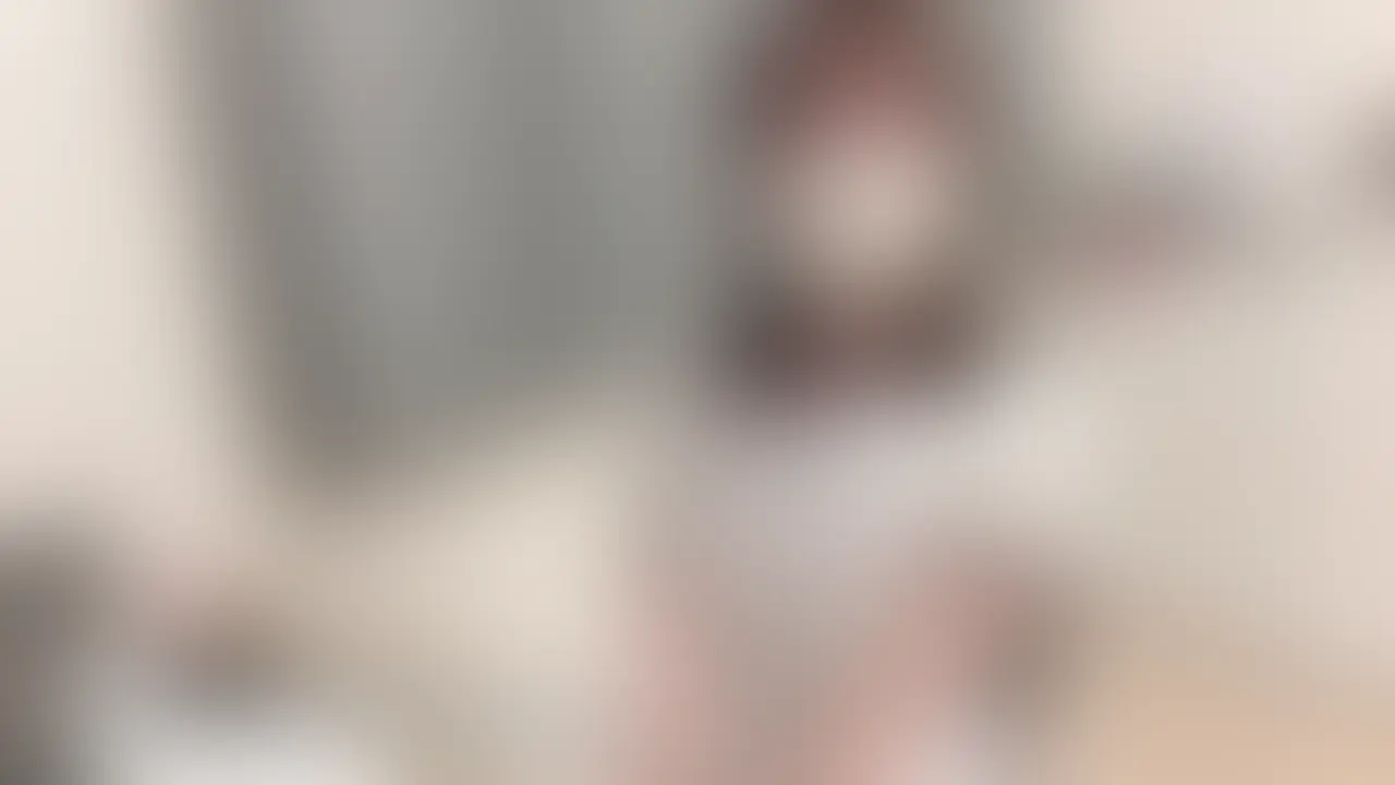 こんばんは🌙
アラサーぼっちOLのさおりです。
リモートワーク中ずっとムラムラ…💦
仕事が終わって即始めちゃいました(*´ω`*)
デスクワークでこんなこと。。たまにはいいよね?🥺🩷 (2/2)