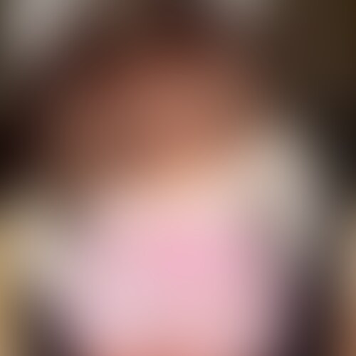いつもは清楚な人妻が旦那さんには内緒のフェラチオテクニック!下品な卑猥舌がすごい!
旦那さんにはしてあげないフェラチオがすごい!
裏筋を這うように舐め上げてくるフェラチオ、
裏筋を舌全体で舐めて我慢汁が垂れちゃうほどの気持ちよさ!
こんな人妻だったら騙されてもいい??? (2/2)