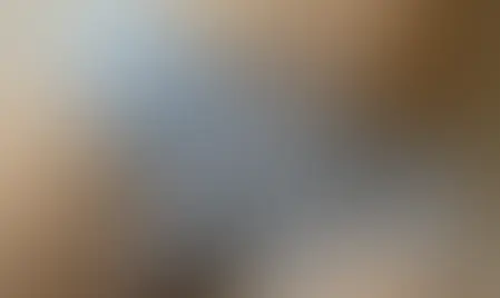 ぽぽぽ🌼(🥰女子大生の下着姿🥰)「ぽぽぽの今日のパンツです🥰🥰 青のチェックのリボンのパンツ😅 クロッチ汚れはプラン加入で見れますよ🥰」の投稿サムネイル
