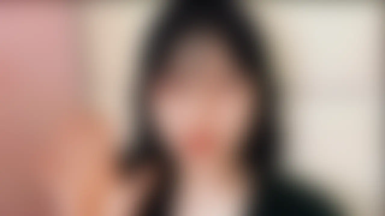 Xで“急募”したら、本当に来ちゃった…。
正直ちょっと怖かったけど、会った瞬間そのまま…♡
短いけど、なんかすごく濃い時間でした。
この後続編もあるよ!最後まで見てほしいかも♡ (2/2)