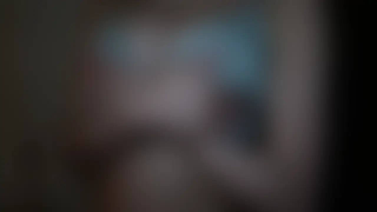 【顔出し♡巨乳チクニー】オイルてかてかの接写おっぱい♡近すぎ注意です//【No.132】
カルバンクラインの下着に
とろ〜りオイルをたっぷりかけて..
チクニー♡しちゃいました♡
だんだん色が変わっていくのが
自分でも興奮しちゃった///
下着を脱いで…
ぬるぬるてかてかになったおっぱいを
近くで、何度も、いっぱい見せながら…チクニー♡
カメラ、めっちゃ近いです//
恥ずかしいっ🙈
揺れるおっぱいと乳首、ぜんぶ映ってる…
顔出し、喘ぎ声あり、接写...
えっちなりなをたっぷり見てください/// (2/2)