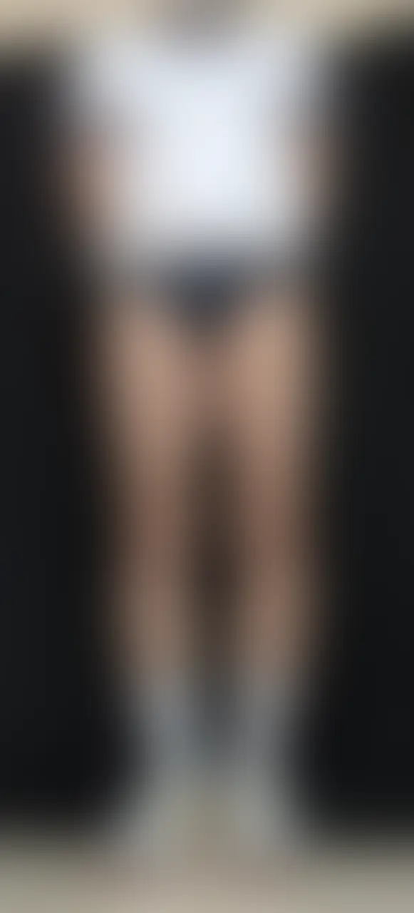 ブルマに着替えた男の娘が、１週間履き続けた白靴下を見せつける！ sample 1