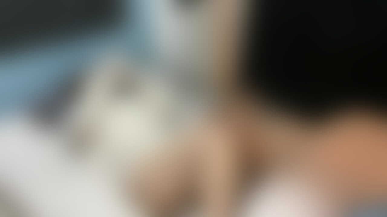 携帯をいじってエッチなのを見てたらムラムラしてきちゃったのでオナニーしちゃいました☺️ (2/2)