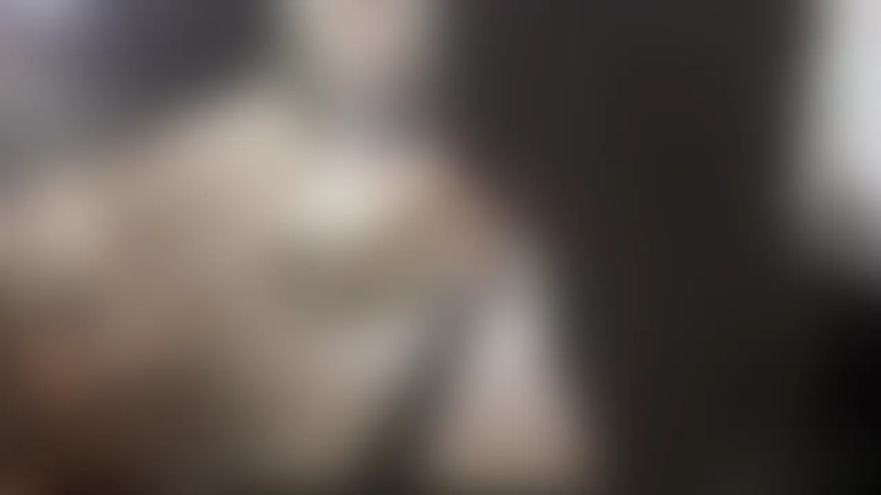 ファンの方にコスプレ撮影してもらいました📸
和装黒猫びゅるるとペットびゅるる🐈⬛🤍
綺麗にえちえちに撮ってもらって、興奮してフェラでご奉仕しちゃいました🥴❤︎ (2/2)