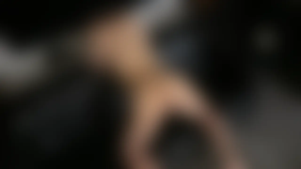 【ひろしゅん潮ぶっ掛け合い🐳🐳お互いの潮を全身に浴びて潮まみれになる快感やばすぎた笑笑】 sample 1