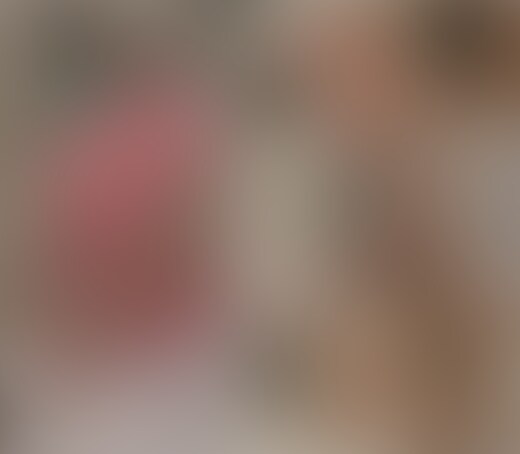 大学の時から付き合ってる彼氏がいる24歳のマッサージ嬢を無理ハメしたら潮吹きながら「こっちのが気持ちいい!」とイキまくる様子
日々の業務で疲れた身体を癒すため若い女性が多く在籍している派遣のマッサージを呼んでみました。
期待に胸を膨らませて今回も2台体制でカメラを仕込みベッドが写るナイスポジションにさりげなく設置。
やってきたのは清楚感のあるかわいくてスタイルも抜群の女の子!
現在は24歳でマッサージの仕事は半年くらいやっているようで、落ち着いた雰囲気で私をリラックスさせてくれます。
大学生の時から付き合っている同年代の彼氏がいるみたいで、ラブラブで浮気は一回もしたことないようです。
これまでの経験人数は3人だけで全部彼氏という真面目さもソソリますね。
楽しくお話をしながらさりげなく太ももに手を置いてナデナデしてみます。
仰向けになってさりげなく服の上からおっぱいを触ってみると「ちょっとちょっとwだめですよw」と困っているようでしたが手を振り払うようなことはされませんでした。
非常に揉みごたえのある巨乳だったので何カップか聞いてみると、まさかのFカップで大興奮して揉みまくっていると「触り過ぎですってw」とかわいく注意されてしまいます。
しかしビンビンに勃起してしまった私は彼女を抱き寄せて強引にキスしながらベッドに押し倒しちゃいます。
「ちょっと!ダメダメ!!やめて!」と抵抗する彼女を押さえつけて○○○キスしながら服を脱がしていきます。
ブラジャーを捲り上げてピンク色の乳首の美巨乳に顔を埋めてむしゃぶりついちゃいました。
「ダメぇ…やめてぇ…!」と泣きそうになって抵抗していますが、お構いなしにズボンを乱暴に脱がしてアソコにもむしゃぶりつきます。
嫌がりながらもまんこからは愛液が溢れ出してきていたので指を挿入しながら同時にクンニしてあげると激しく身体を震わせながらイってしまったみたいでした。
興奮しまくってしまった私は彼女の顔に跨り○○○ちんぽを咥えさせます。
苦しそうに呻く彼女の顔に跨り、ビンビンに勃起したちんぽを喉の奥まで突き刺しまくってあげました。
たっぷり舐めさせた後はもちろん挿入してあげないといけませんね。
「ダメダメ…それはダメ!!」と叫ぶおまんこの奥まで強引にねじ込んであげると身体をよじらせながら感じてしまっているようでした。
グリグリと膣壁を擦り付けるようにピストンしてあげると、美巨乳をぷるんぷるんと揺らして泣きそうになりながら「ダメぇ!!イク…イっちゃう!!」と身体を痙攣させながらイっちゃってました。
彼氏でもない男のちんぽで○○○○○○されて何度も中イキしてしまう姿が最高にエロいです。
気持ち良すぎてぐったりと下身体を強引に起こして、乱暴にバックから○○○してあげると舌を出してヨダレを垂らしながら「きもちい…きもちいい…!!イク!!」とハメ潮を大量に吹きながらイキまくっておりました。
騎乗位で腰を振らせて彼氏とどっちが気持ちいいのか聞いてみると、初めは首を横に振るだけでしたが、激しく下から突き上げてみると「こっち…こっちのがいいですぅ!!」と泣きそうになりながら喘いでて最高にかわいいですねw
最後は身体中に精子を浴びながらも「内緒にしてくださいね…」と罪悪感たっぷりな表情がたまりませんw (2/2)