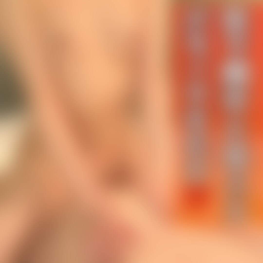 珍しいプライベートの様子です😈
かるーく虐めてすぐえっちするつもりがおち○ちん舐めた時の反応が可愛すぎて完全にスイッチ入っちゃった🥺
フェラしてシコシコしての繰り返しでぱんっぱんになったち○ぽを騎乗位でとことん責めちゃいました🥰

今回舐めたり指で虐めてもらった後やったから私が敏感になってて責めてる途中にも何回もガチイキしちゃってて。。
ちょっと恥ずかしいんですが、次の動画からはまたガッツリ責めるつもりです！🥺

＊.˚‧º‧┈┈┈┈┈┈┈┈┈‧º·˚.＊ 
射精管理/痴女/寸止め/甘サド/M男/S女/素人/個人撮影/変態/ルーインドオーガズム/Ruined Orgasm/M性感/コスプレ/亀頭責め/Femdom/CFNM/SM/言葉責め/連続射精/メンエス/エステ/マッサージ/メンズエステ/オイル/○○○束/足コキ/男の潮吹き/男潮/アナル責め (2/2)
