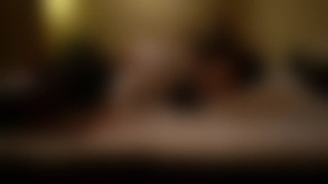 右上のいいね♡ やコメントいただけると とても励みになります🥺 

【彼氏目線✨さっきえっちしたばかりなのにまた欲しくなちゃったから おちんちん貸して…♡】

彼氏目線の動画になりますっ
たくさんえっちしたけど足りなくて、、

添い寝で見つめながら、ちんちん触って
自分のおまた弄りまくちゃった‥

#オナニー
#素人
#顔出し (2/2)